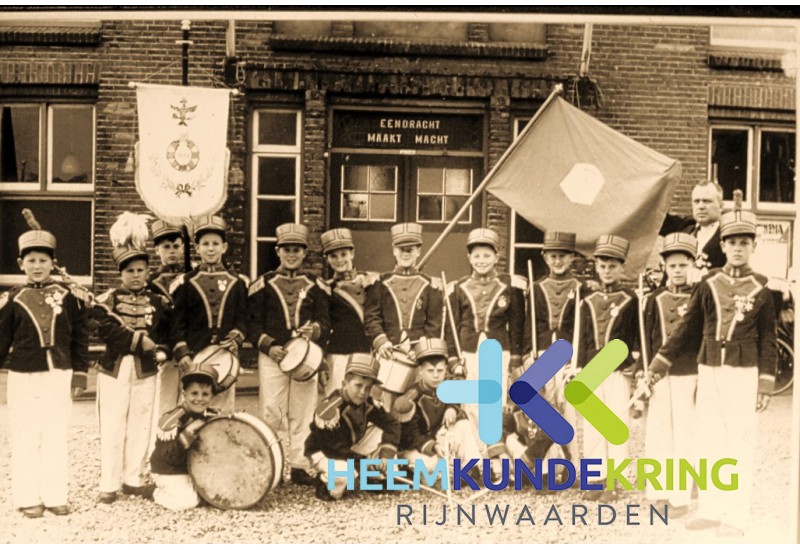 1954 Het Jeugdgilde dikke toren blz. 154 F00002853